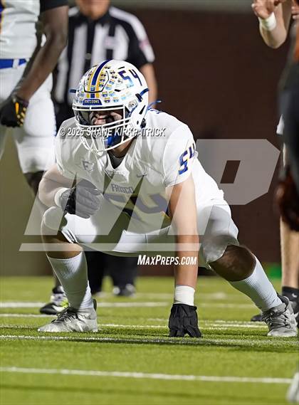 Thumbnail 3 in Frisco vs West Mesquite(UIL 5A D1 Football BiDistrict) photogallery.