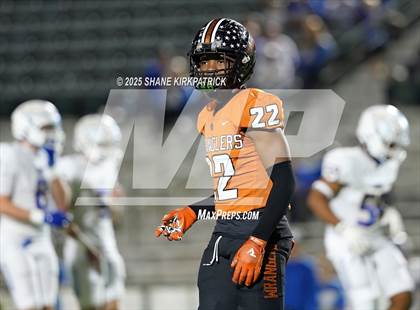 Thumbnail 3 in Frisco vs West Mesquite(UIL 5A D1 Football BiDistrict) photogallery.