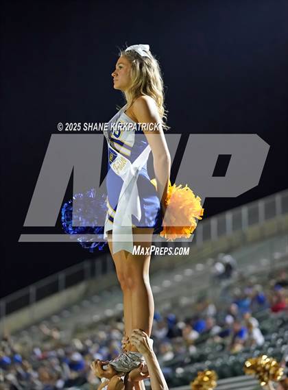 Thumbnail 3 in Frisco vs West Mesquite(UIL 5A D1 Football BiDistrict) photogallery.