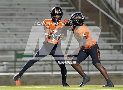 Thumbnail 1 in Frisco vs West Mesquite(UIL 5A D1 Football BiDistrict) photogallery.