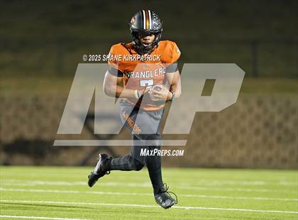 Thumbnail 2 in Frisco vs West Mesquite(UIL 5A D1 Football BiDistrict) photogallery.