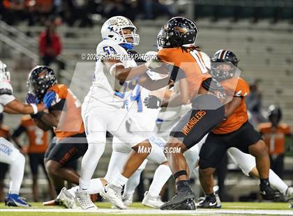 Thumbnail 2 in Frisco vs West Mesquite(UIL 5A D1 Football BiDistrict) photogallery.