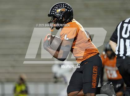 Thumbnail 3 in Frisco vs West Mesquite(UIL 5A D1 Football BiDistrict) photogallery.