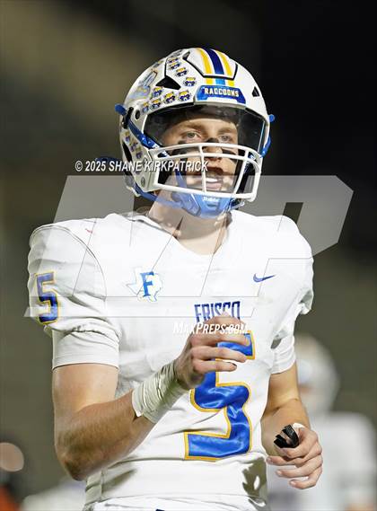 Thumbnail 2 in Frisco vs West Mesquite(UIL 5A D1 Football BiDistrict) photogallery.