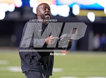 Thumbnail 3 in Frisco vs West Mesquite(UIL 5A D1 Football BiDistrict) photogallery.