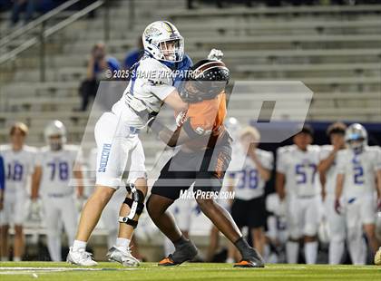 Thumbnail 2 in Frisco vs West Mesquite(UIL 5A D1 Football BiDistrict) photogallery.