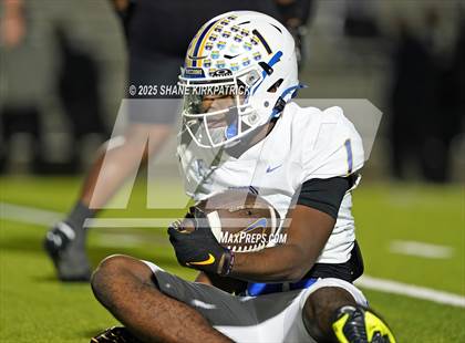 Thumbnail 3 in Frisco vs West Mesquite(UIL 5A D1 Football BiDistrict) photogallery.