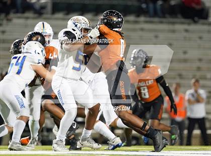 Thumbnail 3 in Frisco vs West Mesquite(UIL 5A D1 Football BiDistrict) photogallery.