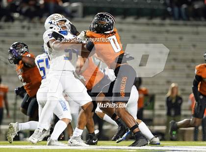 Thumbnail 2 in Frisco vs West Mesquite(UIL 5A D1 Football BiDistrict) photogallery.