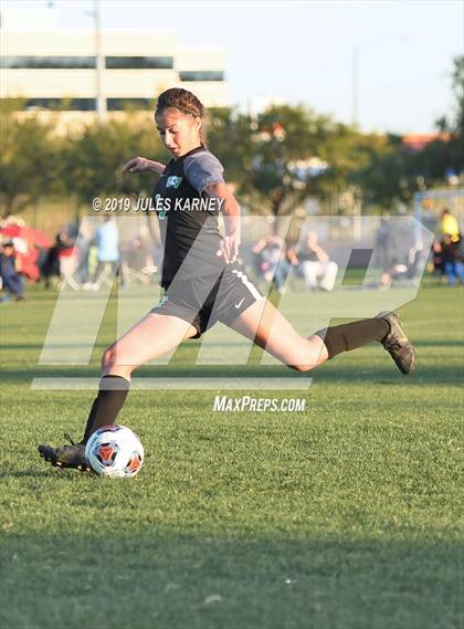 Thumbnail 1 in Southeast Career Tech vs Green Valley (NIAA 4A Quarterfinal) photogallery.