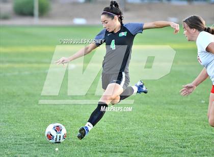 Thumbnail 1 in Southeast Career Tech vs Green Valley (NIAA 4A Quarterfinal) photogallery.