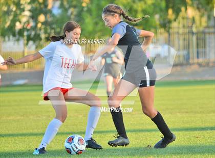 Thumbnail 1 in Southeast Career Tech vs Green Valley (NIAA 4A Quarterfinal) photogallery.