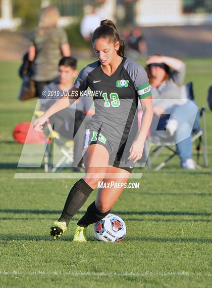 Thumbnail 1 in Southeast Career Tech vs Green Valley (NIAA 4A Quarterfinal) photogallery.