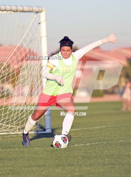 Thumbnail 1 in Southeast Career Tech vs Green Valley (NIAA 4A Quarterfinal) photogallery.