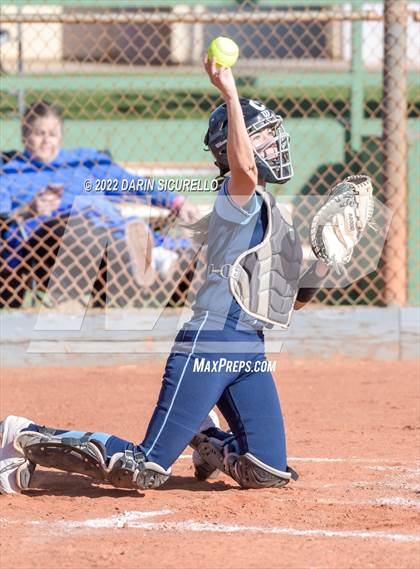 Thumbnail 2 in Saugus vs. La Habra (Dave Kops Tournament of Champions) photogallery.