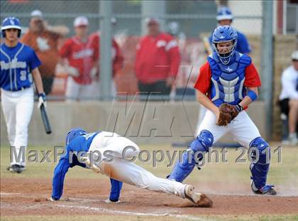 Thumbnail 1 in Van Alstyne vs. Chandler (GCEC Panther Classic) photogallery.