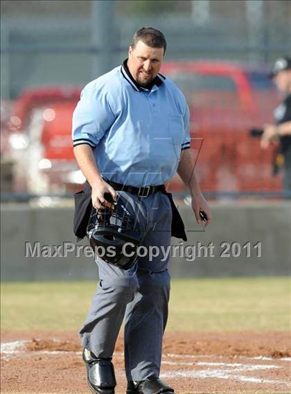 Thumbnail 2 in Van Alstyne vs. Chandler (GCEC Panther Classic) photogallery.