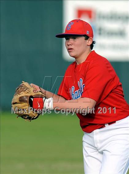 Thumbnail 3 in Van Alstyne vs. Chandler (GCEC Panther Classic) photogallery.
