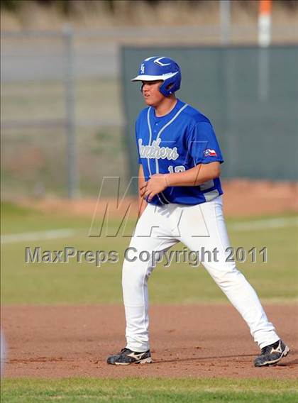 Thumbnail 3 in Van Alstyne vs. Chandler (GCEC Panther Classic) photogallery.