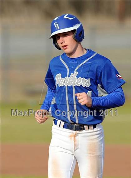 Thumbnail 2 in Van Alstyne vs. Chandler (GCEC Panther Classic) photogallery.