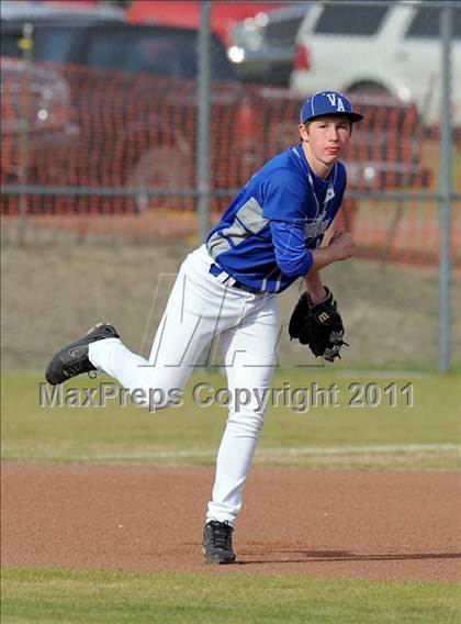 Thumbnail 3 in Van Alstyne vs. Chandler (GCEC Panther Classic) photogallery.