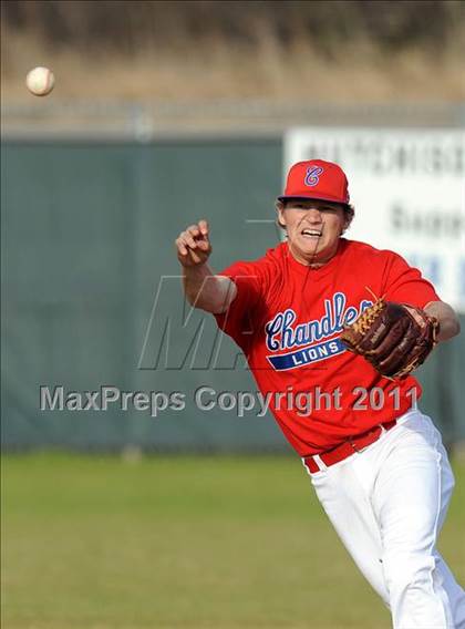 Thumbnail 3 in Van Alstyne vs. Chandler (GCEC Panther Classic) photogallery.