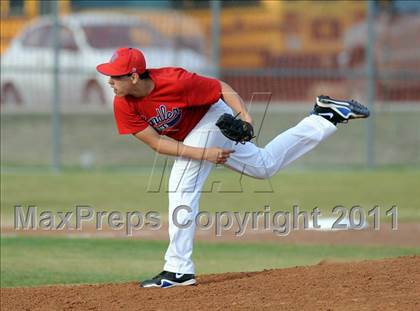 Thumbnail 2 in Van Alstyne vs. Chandler (GCEC Panther Classic) photogallery.
