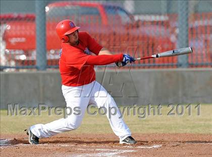 Thumbnail 1 in Van Alstyne vs. Chandler (GCEC Panther Classic) photogallery.