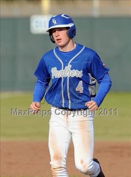 Thumbnail 1 in Van Alstyne vs. Chandler (GCEC Panther Classic) photogallery.