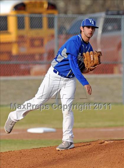 Thumbnail 3 in Van Alstyne vs. Chandler (GCEC Panther Classic) photogallery.