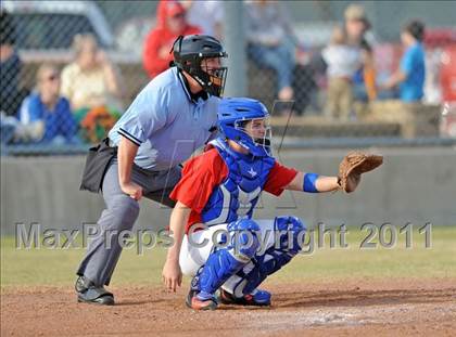 Thumbnail 3 in Van Alstyne vs. Chandler (GCEC Panther Classic) photogallery.
