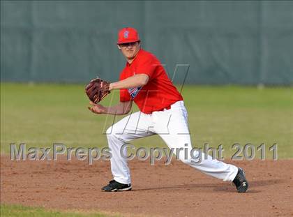 Thumbnail 2 in Van Alstyne vs. Chandler (GCEC Panther Classic) photogallery.