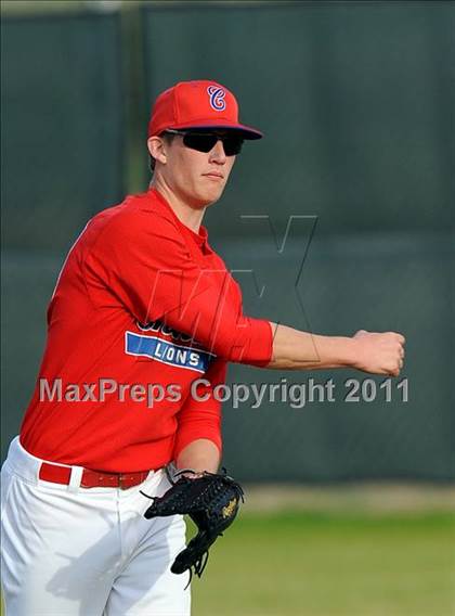 Thumbnail 1 in Van Alstyne vs. Chandler (GCEC Panther Classic) photogallery.