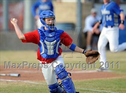 Thumbnail 2 in Van Alstyne vs. Chandler (GCEC Panther Classic) photogallery.