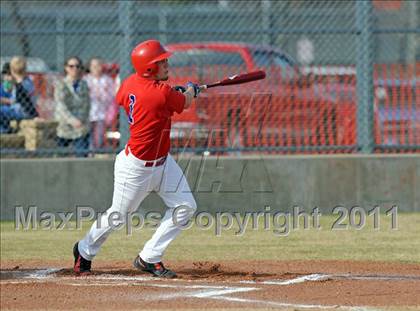 Thumbnail 1 in Van Alstyne vs. Chandler (GCEC Panther Classic) photogallery.