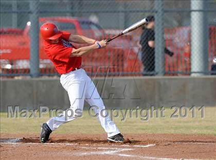 Thumbnail 2 in Van Alstyne vs. Chandler (GCEC Panther Classic) photogallery.