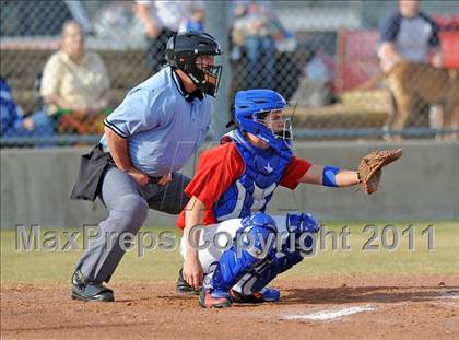 Thumbnail 2 in Van Alstyne vs. Chandler (GCEC Panther Classic) photogallery.
