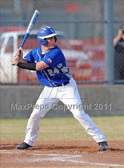 Thumbnail 3 in Van Alstyne vs. Chandler (GCEC Panther Classic) photogallery.