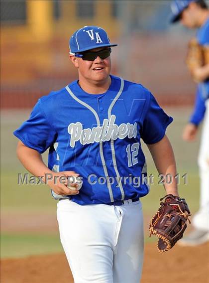 Thumbnail 2 in Van Alstyne vs. Chandler (GCEC Panther Classic) photogallery.