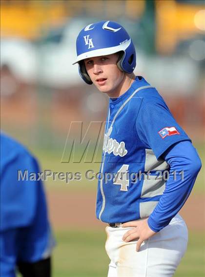 Thumbnail 3 in Van Alstyne vs. Chandler (GCEC Panther Classic) photogallery.
