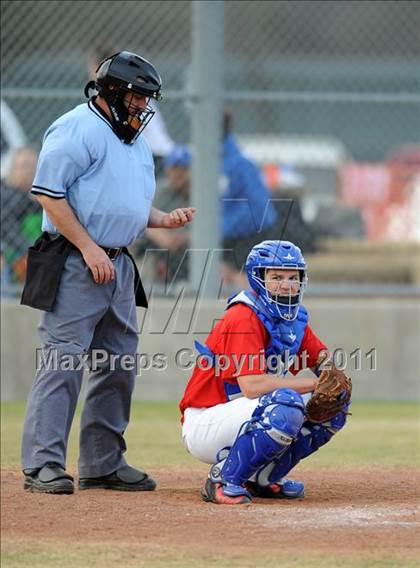Thumbnail 1 in Van Alstyne vs. Chandler (GCEC Panther Classic) photogallery.