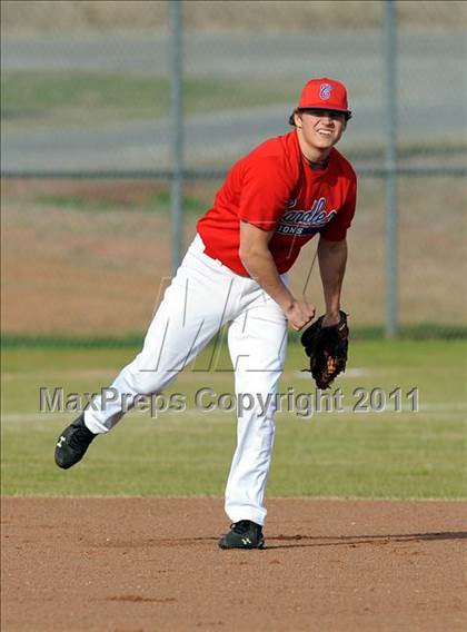 Thumbnail 2 in Van Alstyne vs. Chandler (GCEC Panther Classic) photogallery.