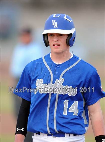 Thumbnail 1 in Van Alstyne vs. Chandler (GCEC Panther Classic) photogallery.