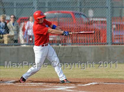 Thumbnail 2 in Van Alstyne vs. Chandler (GCEC Panther Classic) photogallery.