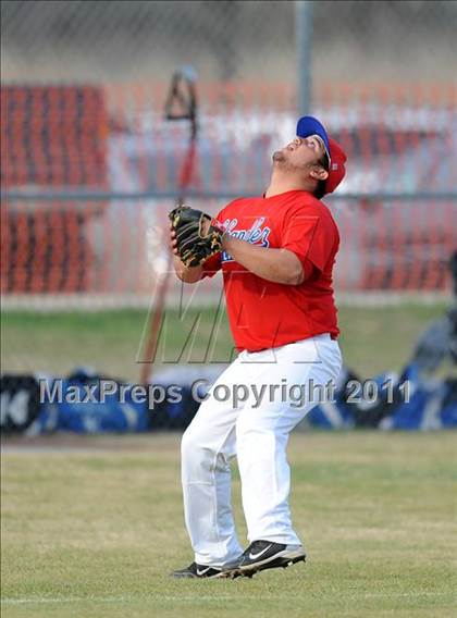 Thumbnail 1 in Van Alstyne vs. Chandler (GCEC Panther Classic) photogallery.