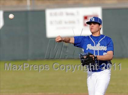 Thumbnail 2 in Van Alstyne vs. Chandler (GCEC Panther Classic) photogallery.