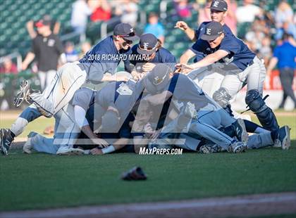 Thumbnail 2 in Bedford vs. Exeter (NHIAA D1 Final) photogallery.