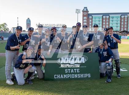 Thumbnail 1 in Bedford vs. Exeter (NHIAA D1 Final) photogallery.
