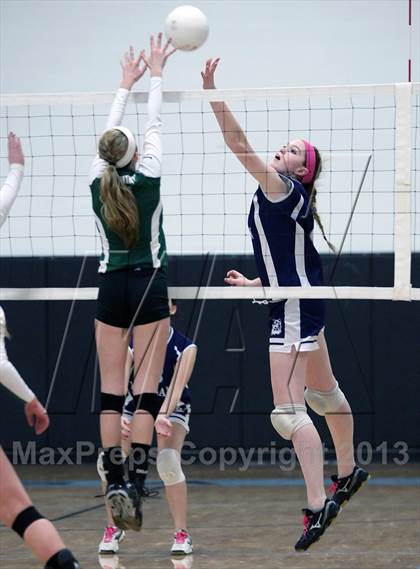 Thumbnail 2 in Morgan vs. Coventry (CIAC Class S Semifinal) photogallery.