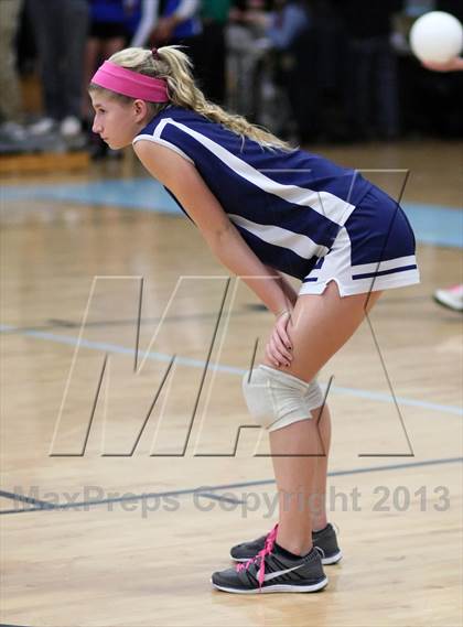 Thumbnail 1 in Morgan vs. Coventry (CIAC Class S Semifinal) photogallery.